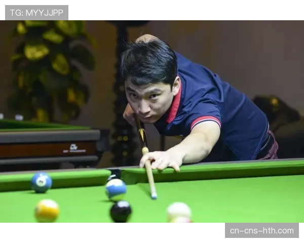 训练营探营:卫冕冠军闭关八周,重点强化腹部抗打击能力