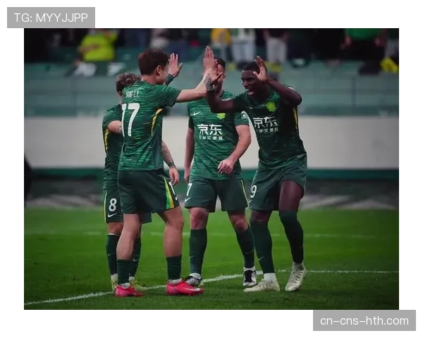 天气预报显示,北京国安主场对阵山东泰山的比赛日可能伴有雨夹雪。 天气预报显示,北京国安主场对阵山东泰山的比赛日可能伴有雨夹雪。