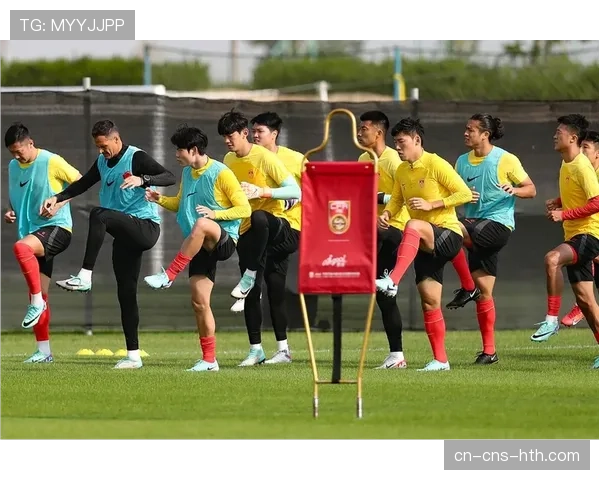 最后战术演练进行：各队针对揭幕战对手进行针对性准备